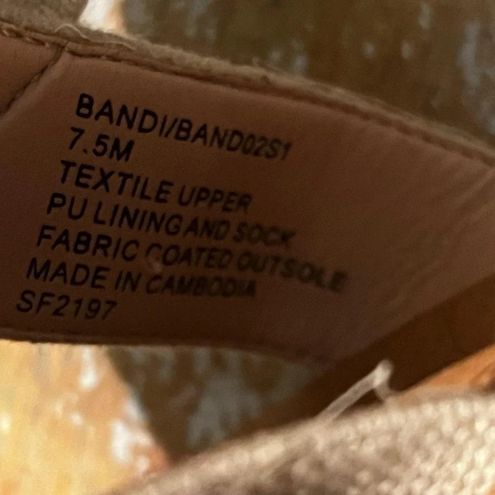Steve Madden Bandi Tan Striped Elastic Platform Sandals Womens 7.5 BAND02S1